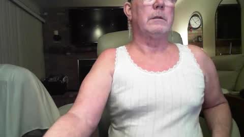 sally______ online show from May 23, 2:07 am