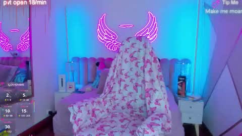 miss Sally online every night from 1am to 8am  Colombia time online show from February 9, 2:10 pm