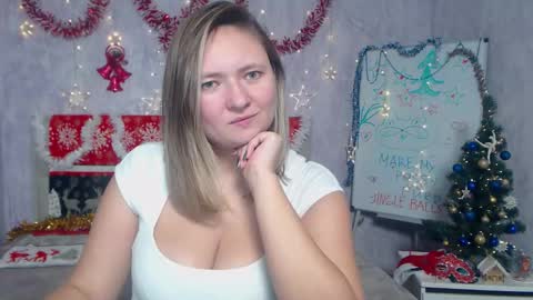 Sally online show from December 19, 8:15 pm