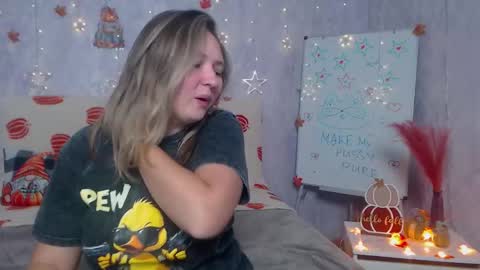 Sally online show from November 13, 8:00 pm