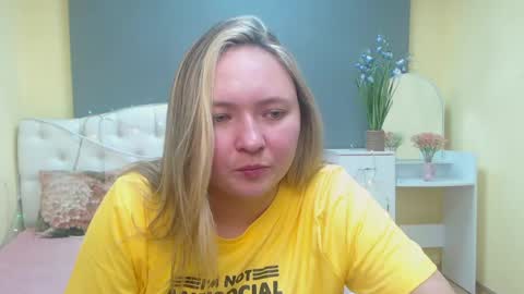 Sally online show from May 14, 6:39 pm