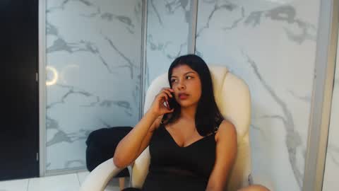 Snapshot of salmaportman_ chatting on February 26, 3:03 am salmaportman_ online show from February 26, 3:03 am