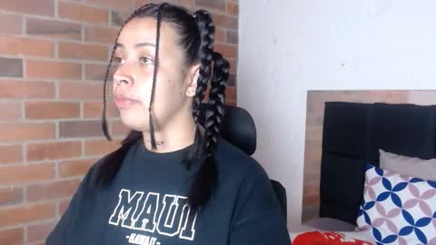   online show from February 20, 7:05 pm