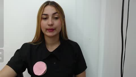 SALOME online show from November 25, 6:28 pm