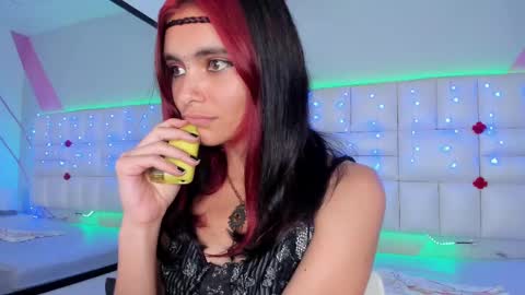 Snapshot of salome_rouse chatting on February 13, 2:12 am Salome Rose online show from February 13, 2:12 am