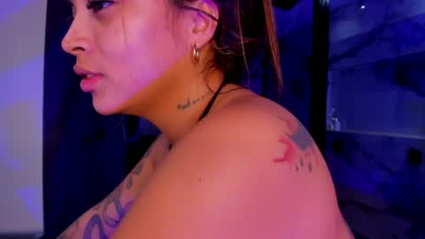 Salomme Cruz online show from June 22, 4:31 am