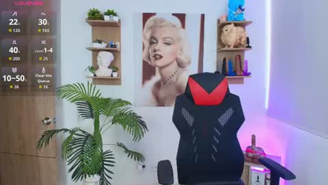 SALOME online show from June 14, 1:57 pm