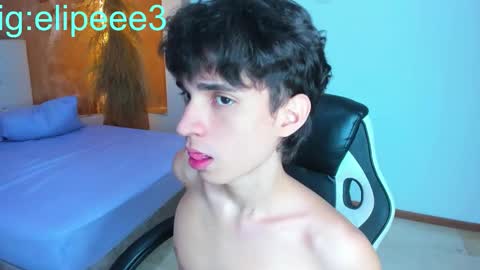 salvatore  online show from March 7, 9:04 pm