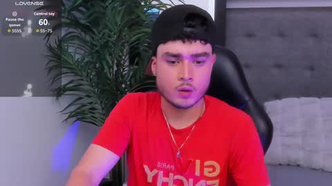 Salvatore  online show from November 7, 2:36 am