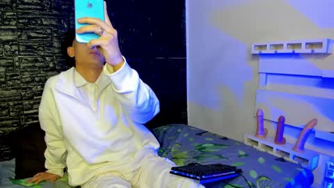 sam__cute online show from February 24, 7:11 am