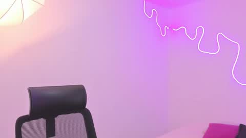 Sam Clark online show from November 6, 3:53 am