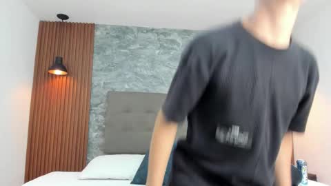 Sam Clark online show from October 19, 3:44 am