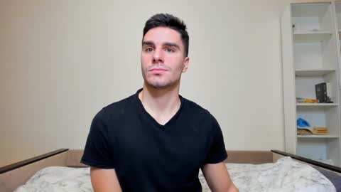 Snapshot of sam_huston18 chatting on December 28, 3:58 am BACK IN 2 WEEKS online show from December 28, 3:58 am