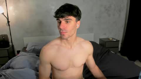 BACK IN 2 WEEKS online show from August 2, 6:53 pm
