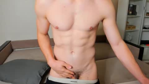 BACK IN 2 WEEKS online show from March 2, 10:05 pm