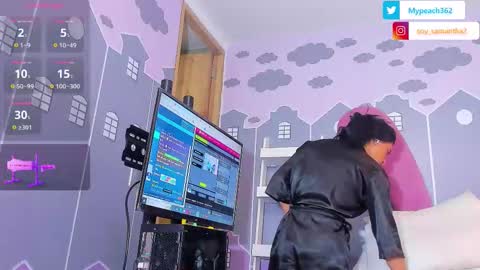 sam_naughty18 online show from October 26, 3:51 am