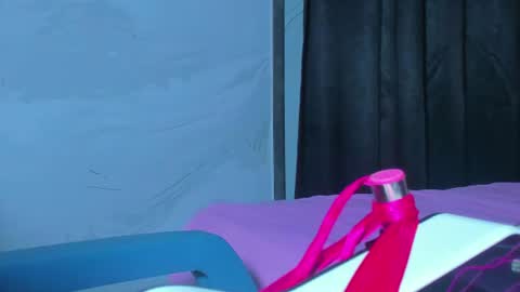 sam_naughty18 online show from July 1, 2:20 am