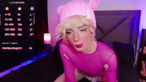 Sam online show from February 8, 8:18 am