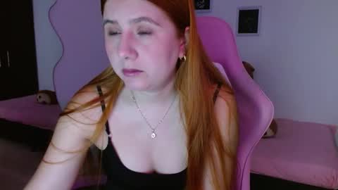 Snapshot of samanta_0277 chatting on October 1, 12:15 pm samanta_0277 online show from October 1, 12:15 pm