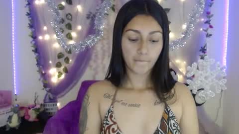 samanta HELLO HONEY IM BACK online show from December 30, 8:36 pm