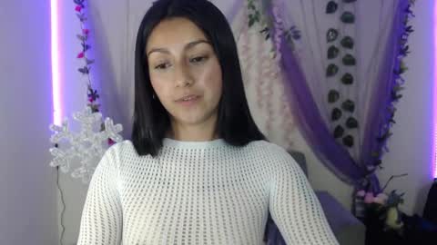 samanta HELLO HONEY IM BACK online show from February 12, 9:43 pm