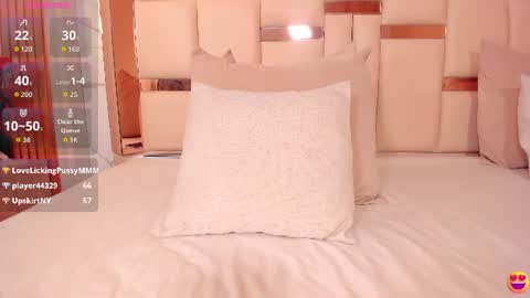 samantha   online show from July 10, 7:46 am