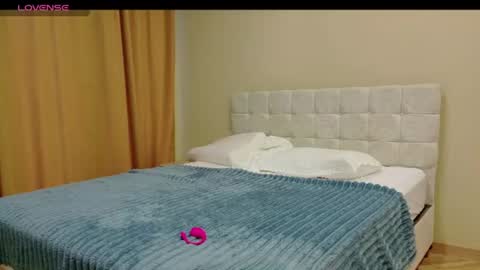 samantamoons1 online show from August 3, 3:41 am