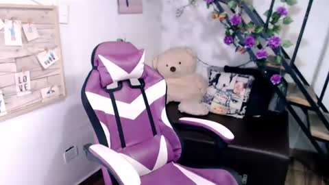 samantha online show from July 27, 4:37 pm