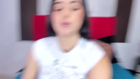 samantha__cruz4 online show from April 19, 6:10 pm