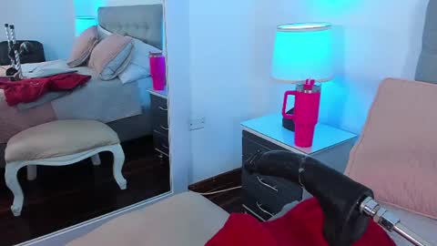 Samantha Vega online show from July 27, 8:39 pm