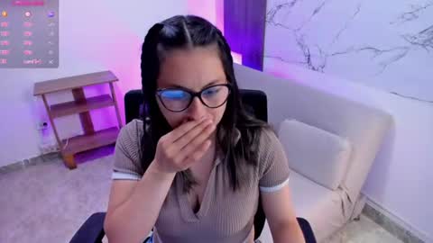 Samantha  online show from June 19, 7:42 pm