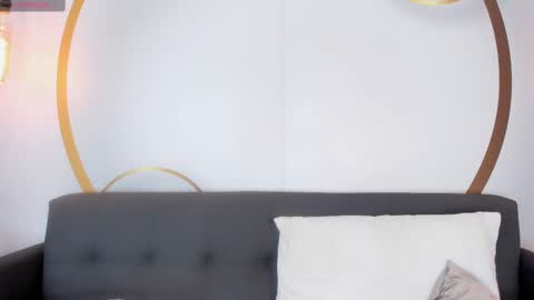 Samantha Beckham online show from October 8, 5:19 pm