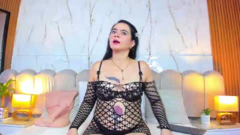 samantha_fiire online show from July 28, 12:48 pm