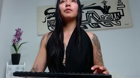 samantha_vaker online show from June 13, 8:52 pm