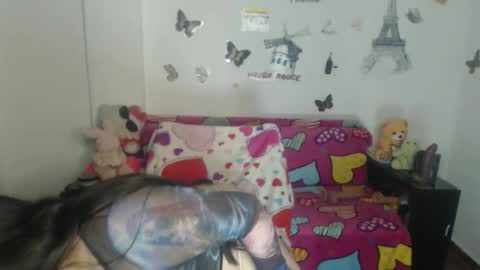 samantha online show from April 27, 7:06 am