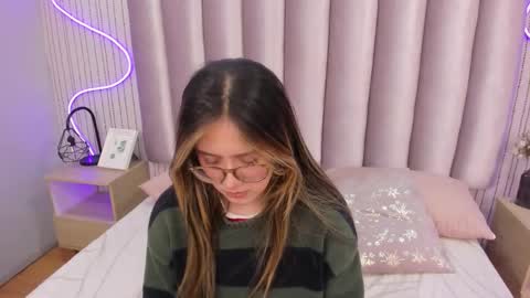 Alejandra  online show from November 28, 6:26 pm