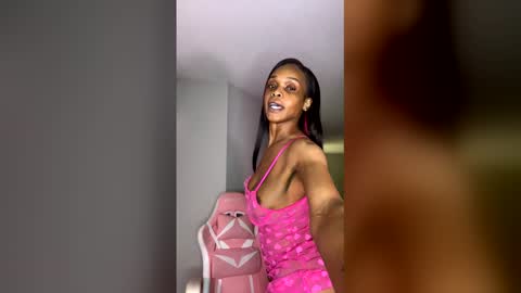 samanthaporsha online show from April 30, 7:19 pm
