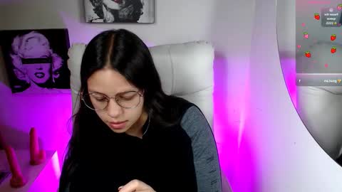 Samantha online show from January 9, 9:42 pm