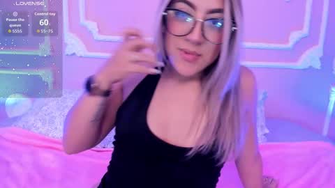 Samantha  online show from March 15, 3:37 pm