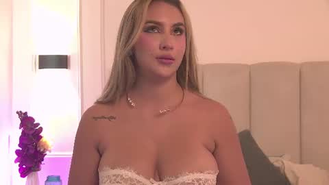 Samantha Vega online show from July 14, 7:19 pm