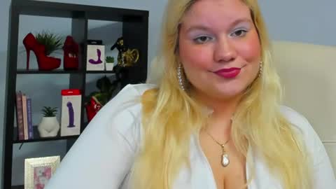 Samantha online show from June 16, 7:34 am