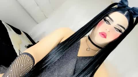 samanthax_xissadora1 online show from March 12, 5:35 am