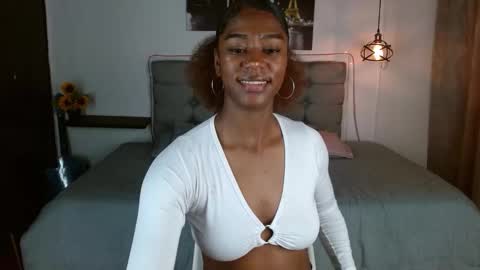samara_roxx online show from October 23, 2:13 am
