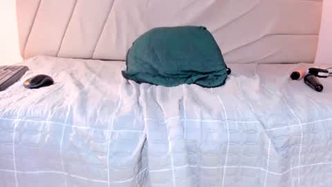 samaraa_smith1 online show from July 28, 3:21 pm