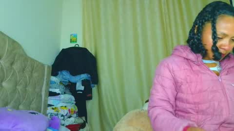 samary thomas online show from May 6, 12:38 am