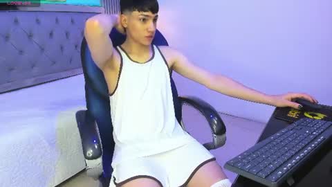 Sam online show from June 30, 2:05 pm