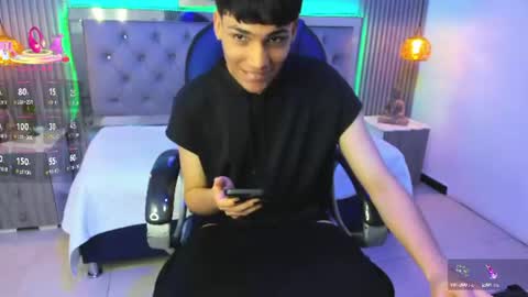 Sam online show from June 26, 2:22 pm