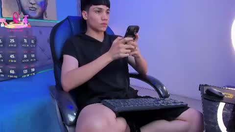 Sam online show from July 28, 6:20 pm