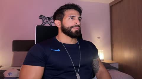 Sam Dornan online show from March 2, 3:34 am