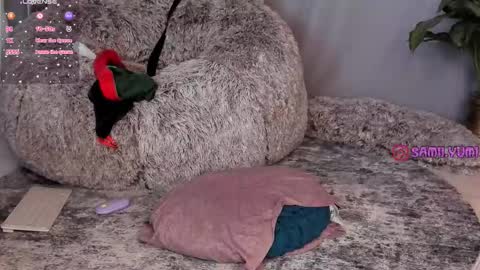 Sam    online show from December 4, 3:33 pm